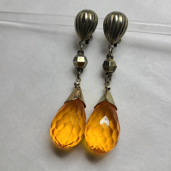 Vintage Orb Earrings / Brasstone Metal Clip-Ons - Picture 1 of 4
